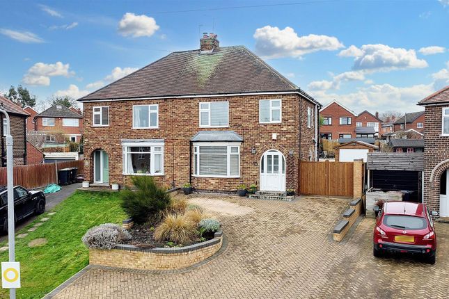 St Helens Crescent, Trowell 3 bed semi