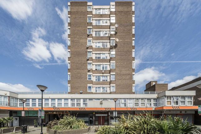 Sentinel Square, London NW4 1 bed flat for sale