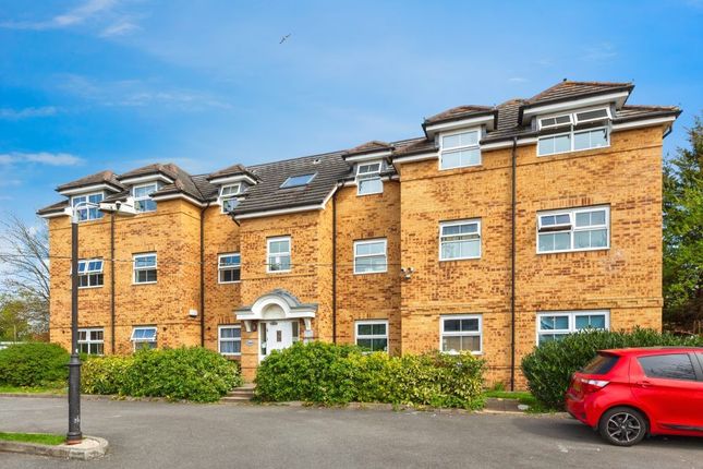 2 bedroom flat for sale