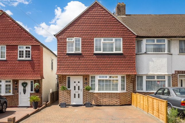 Kingsbridge Road, Morden SM4 3 bed end of terrace house for sale