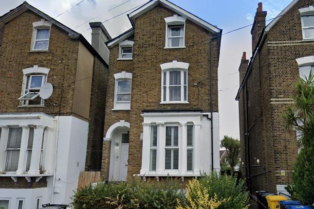 Broad Green Avenue, Croydon 1 bed flat for sale