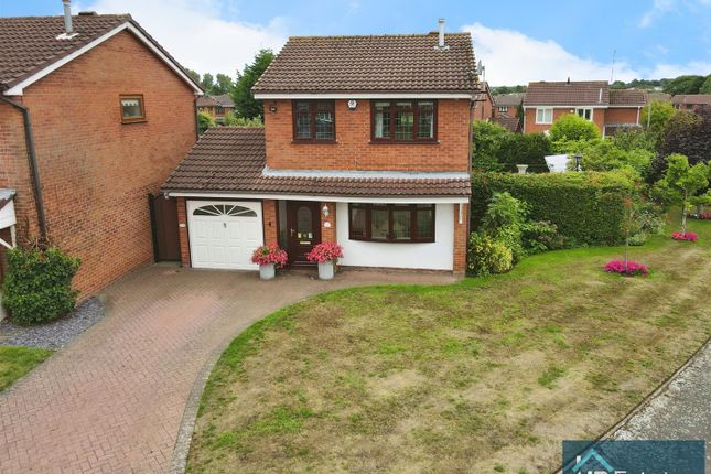 Penzance Way, Nuneaton 3 bed detached house for sale