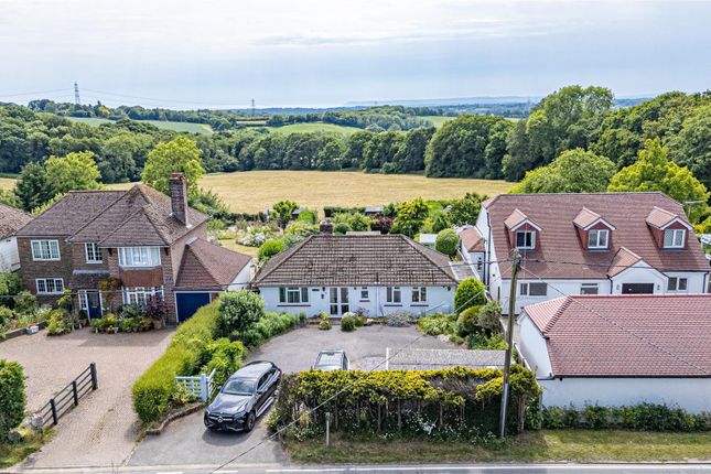 Hastings Road, Battle 2 bed detached bungalow for sale