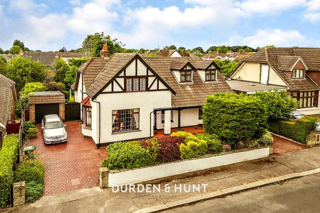 Poole Road, Hornchurch, RM11 4 bed chalet for sale