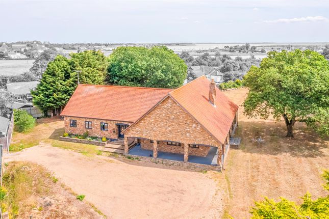 Goldhanger Road, Maldon CM9 2 bed detached bungalow for sale
