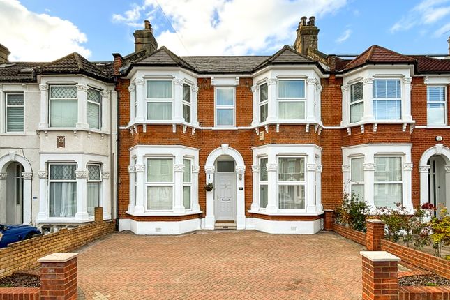 Broadfield Road, London, SE6 4 bed terraced house for sale