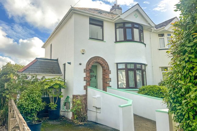 5 bedroom semi-detached house for sale