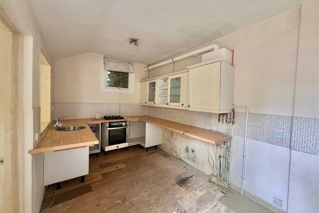 1 bed semi-detached bungalow