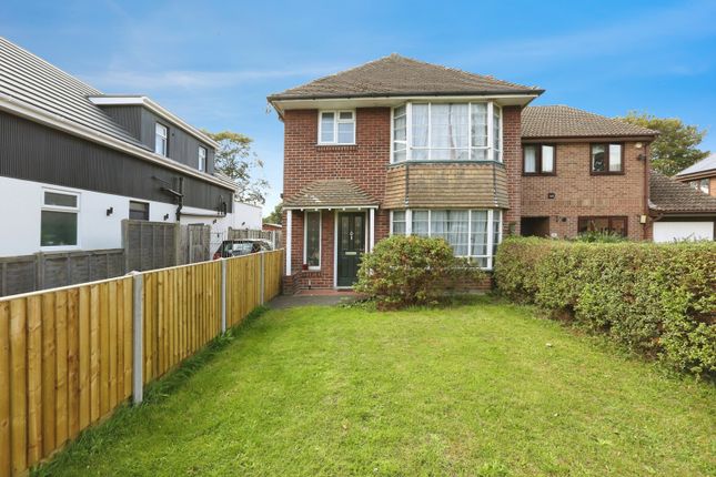 3 bed detached house