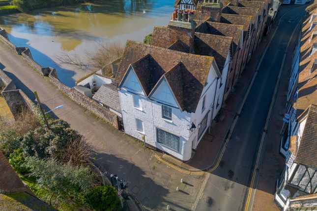High Street, Aylesford 2 bed character property for sale