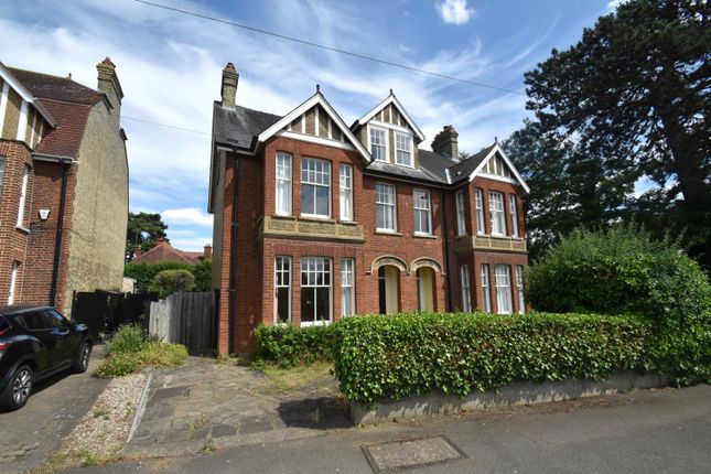 4 bedroom semi-detached house for sale