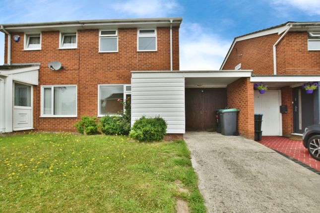 Clifton Close, Wrexham, LL13 2 bed semi
