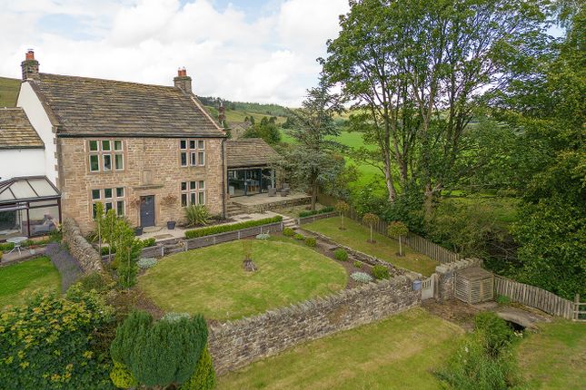 Burnley BB12 3 bed farm house for sale
