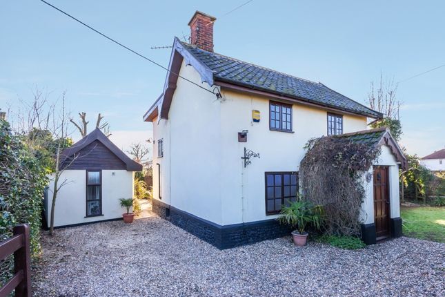 4 bedroom cottage for sale