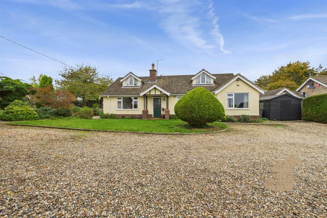 West Stow Road, Bury St. Edmunds IP28 4 bed detached bungalow for sale