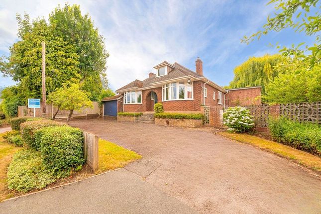 Bucknalls Lane, Hertfordshire WD25 3 bed bungalow for sale