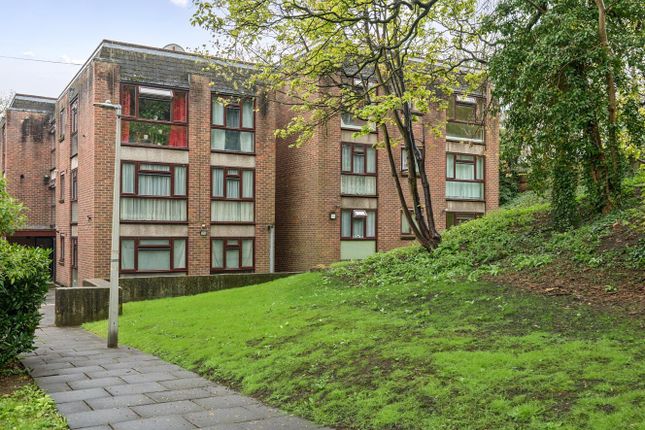 Taymount Rise, Forest Hill, London, SE23 2 bed flat for sale