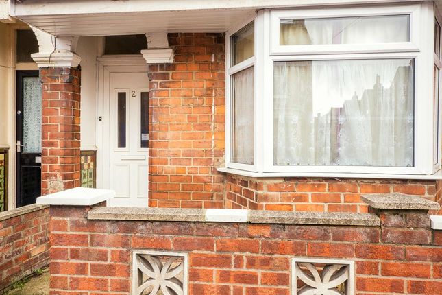 4 bed end terrace house
