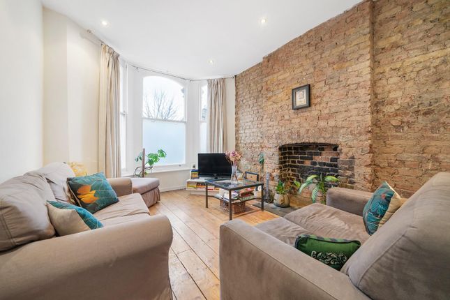 2 bed flat