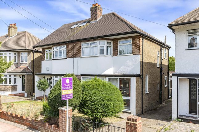 Constance Crescent, Bromley, BR2 3 bed semi