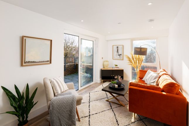 Gradino, Davigdor Road, Hove 2 bed apartment for sale