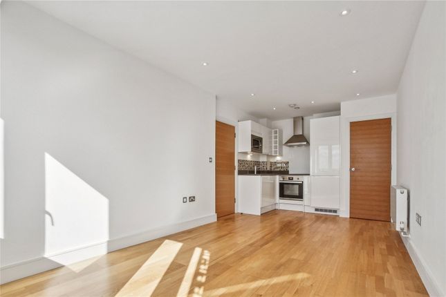 Swanfield Road, Hertfordshire EN8 1 bed apartment for sale