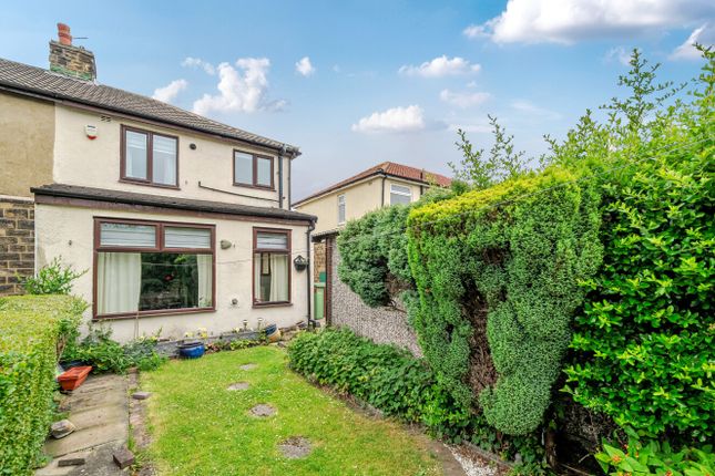 Moorland Grove, Pudsey, West... 3 bed semi