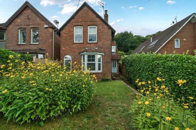 Linchmere Road, Haslemere, GU27 3 bed detached house for sale
