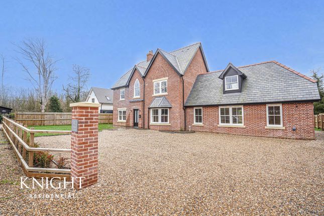 5 bedroom detached house for sale