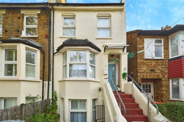 4 bedroom end of terrace house for sale