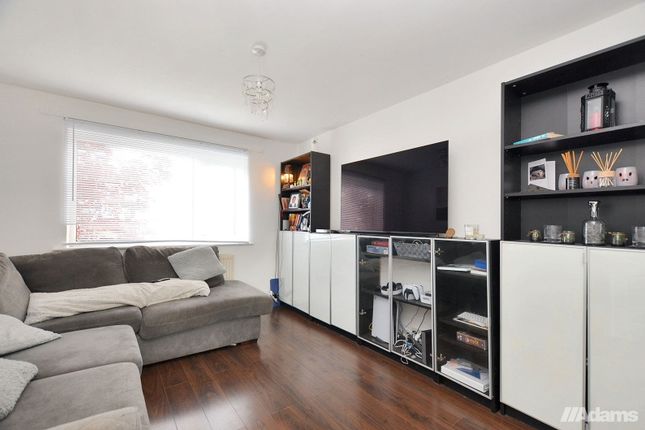 The Glen, Runcorn 2 bed end of terrace house for sale