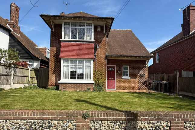 London Road, Ramsgate CT11 3 bed detached house for sale