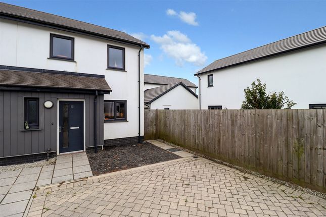 Stanley Court, Parkham, Bideford... 2 bed semi