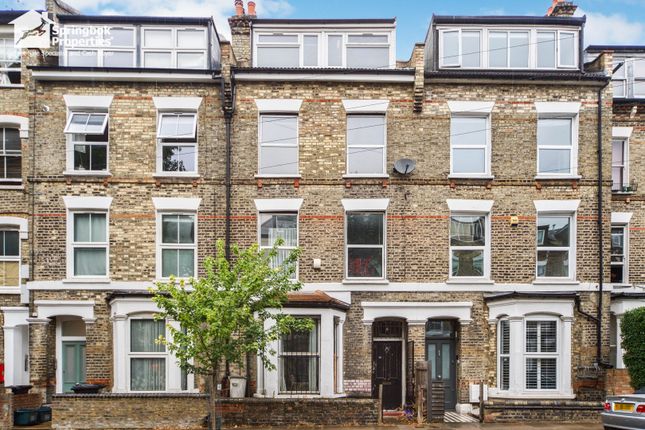 6 bedroom terraced house for sale