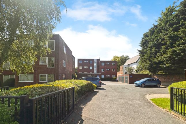Leighstone Court, Cheshire CH2 1 bed apartment for sale