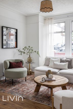 Thornton Heath CR7 3 bed house for sale