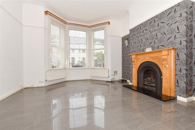 5 bedroom terraced house for sale