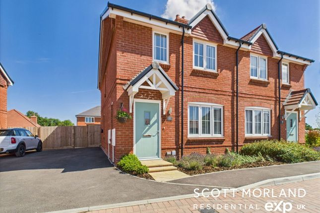 Perry Gardens, Basingstoke RG23 2 bed semi