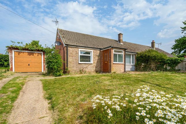 Nettlefield, Kennington, Ashford TN24 2 bed semi