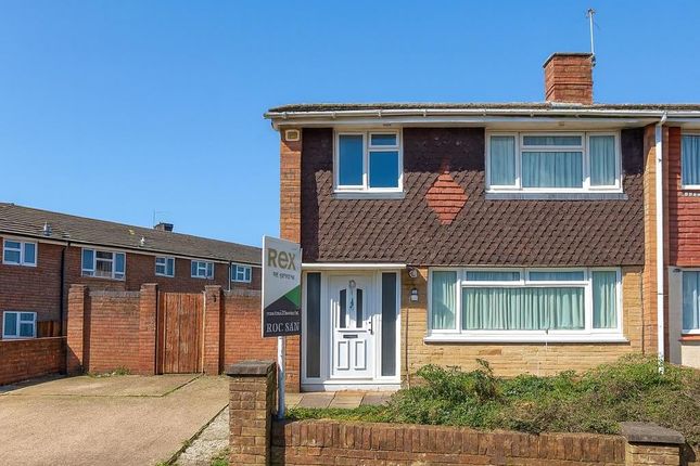 Broxhead Road, Havant 3 bed semi