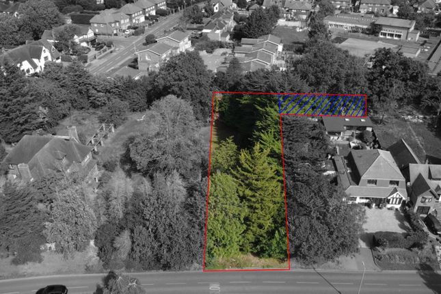 52 Traps Hill, Loughton IG10 3 bed property with land for sale