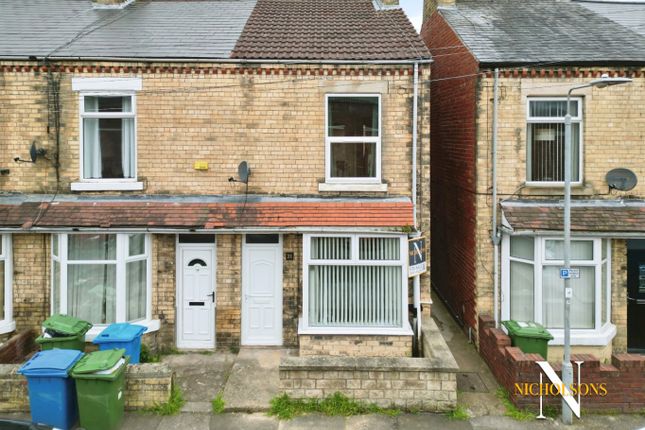 3 bed end terrace house
