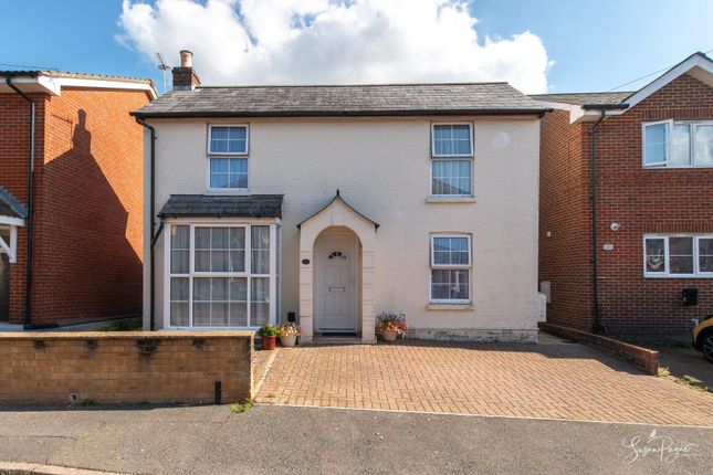 Ash Road, Newport 3 bed detached house for sale