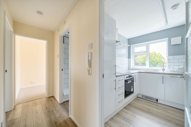 Blackmore Court, Melksham SN12 2 bed ground floor flat for sale