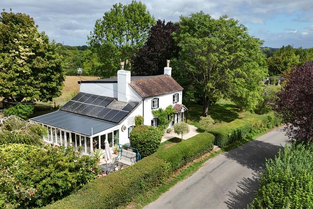 3 bedroom cottage for sale