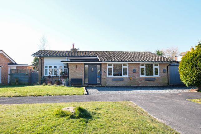 Inglewood Close, Aldwick, Bognor... 4 bed detached bungalow for sale