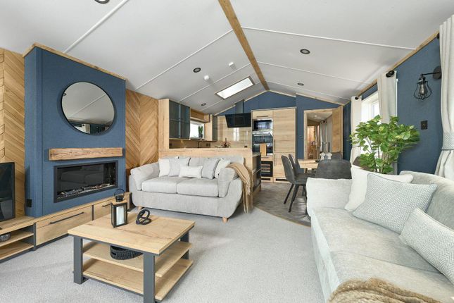 Gwbert, Cardigan 2 bed mobile home for sale