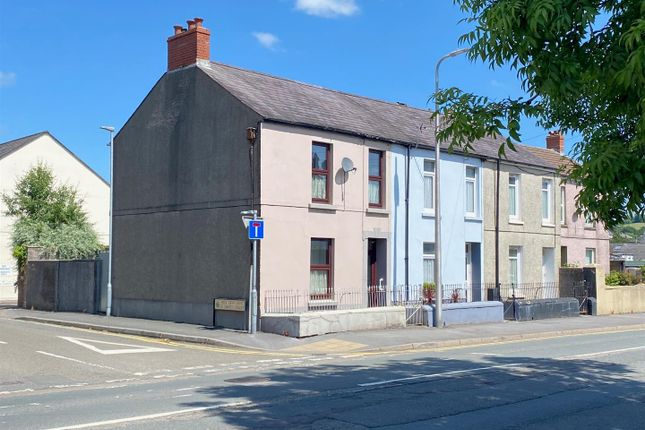 St. Catherine Street, Carmarthen 3 bed end of terrace house for sale