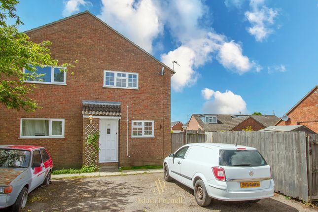 Sycamore Close, Burbage, LE10 1 bed townhouse for sale