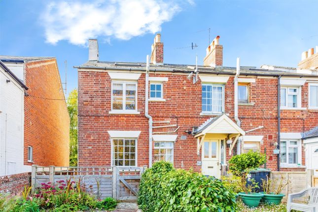 2 bedroom cottage for sale